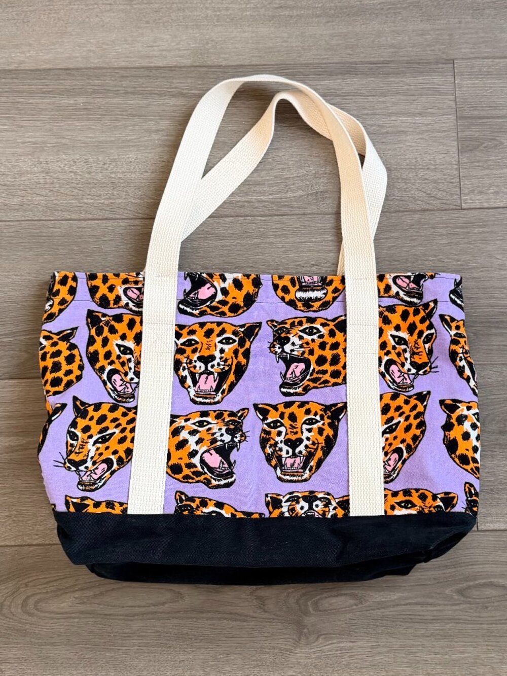Nooworks Boat Tote - Cheetah Head Print
